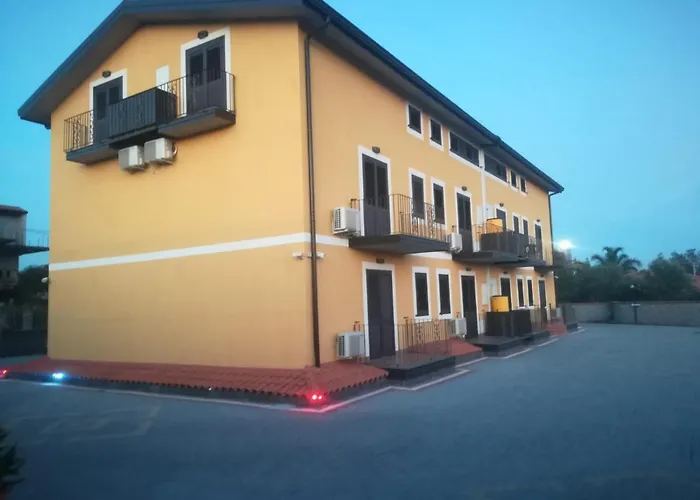 I Colori Dell'etna לינה וארוחת בוקר