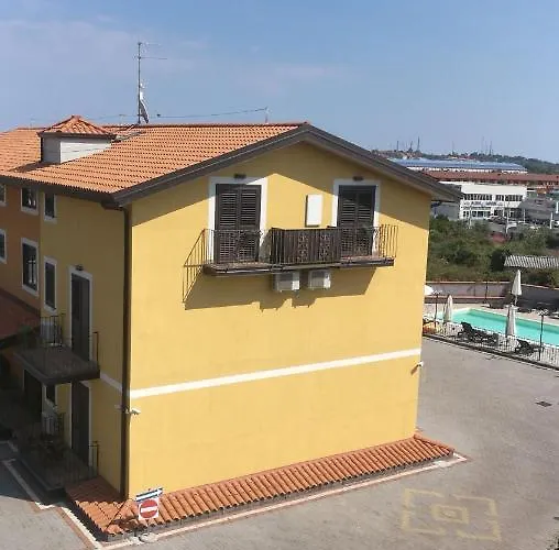 לינה וארוחת בוקר I Colori Dell'etna 4*